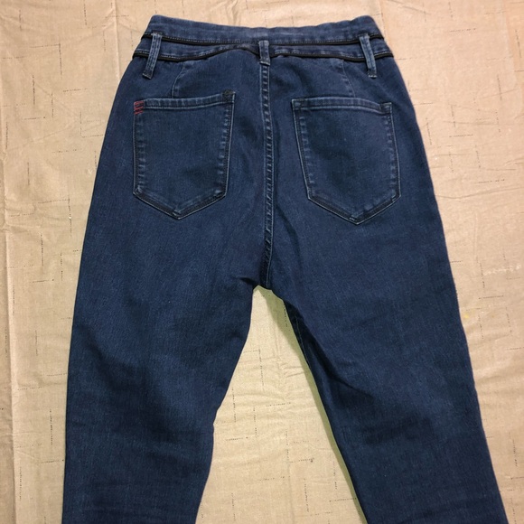 Jeans - Picture 2 of 3